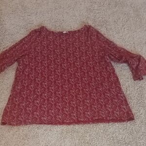 Women's Red Patterned Top